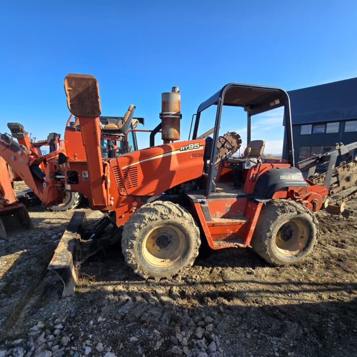 DITCH WITCH RT95 + Ditch Witch A920 + Ditch Witch H910
